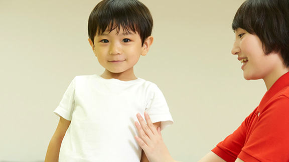 背骨が真っすぐなこと＝健康、とは限りません！