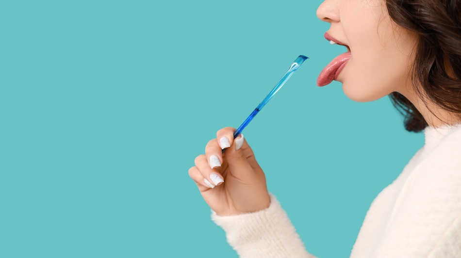 健康のヒントは口の中に？舌とカイロプラクティックの意外な関係