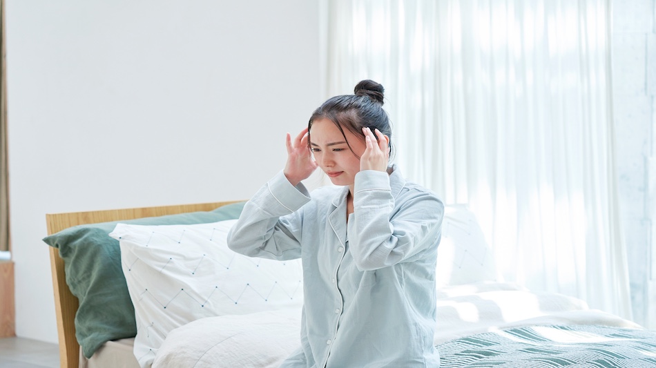月経前〜月経中の頭痛の本当の原因は？神経の乱れに着目した根本改善の考え方